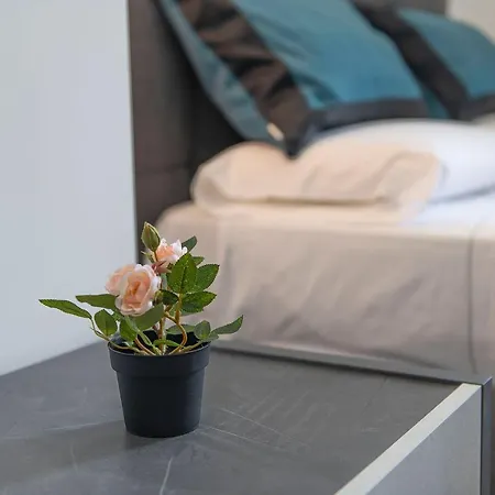 Гостевой дом Irooms Garibaldi