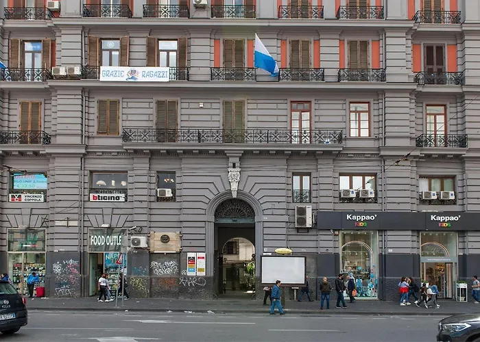 Irooms Garibaldi Gasthuis 4*