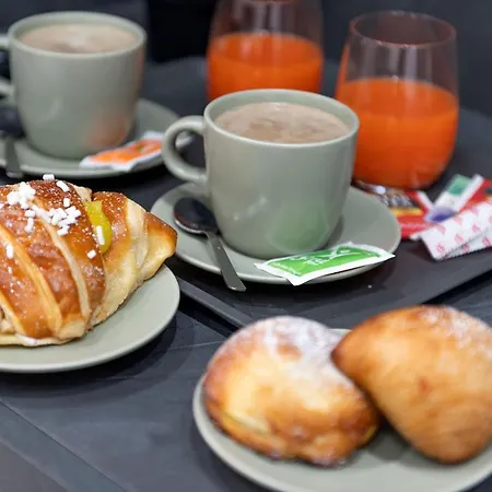 بيت ضيافة Irooms Garibaldi نابولي