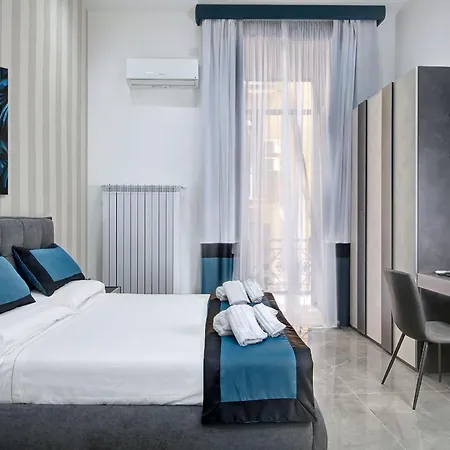 Irooms Garibaldi 4*