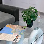 Irooms Garibaldi 4* Naples
