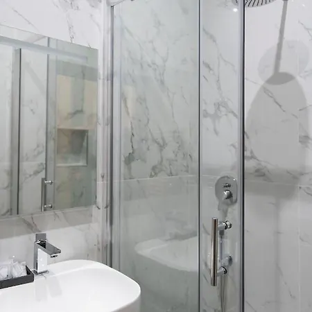 Penzion Irooms Garibaldi 4*