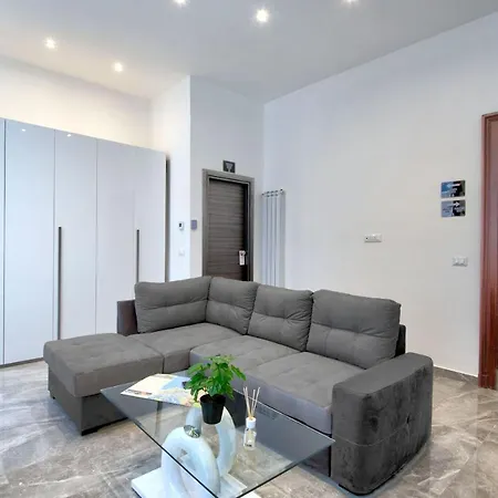 Irooms Garibaldi Penzion Neapol