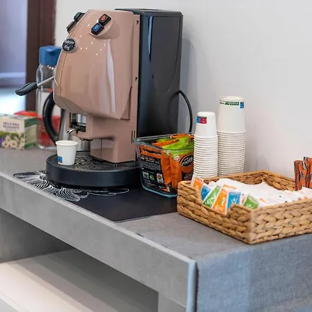 Irooms Garibaldi 4* Neapol