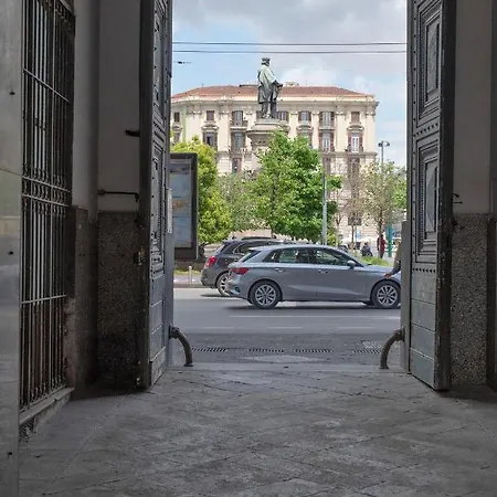 Irooms Garibaldi Neapel